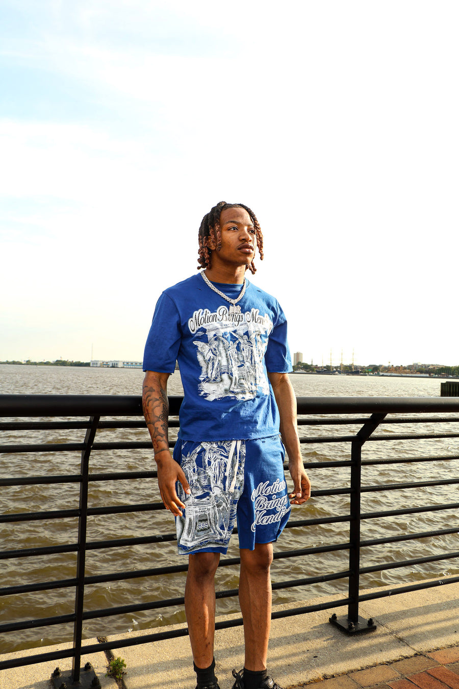 “ANGELS IN MOTION” SET-IMPERIAL BLUE